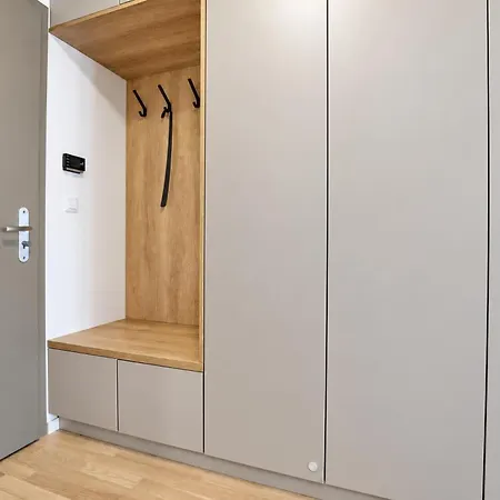 Lam Oak - Ac - Free Parking - Balcony Apartmán Bratislava