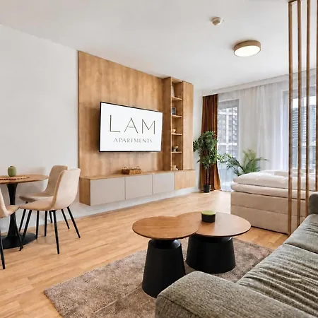 Apartmán Lam Oak - Ac - Free Parking - Balcony