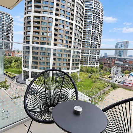 Lam Oak - Ac - Free Parking - Balcony